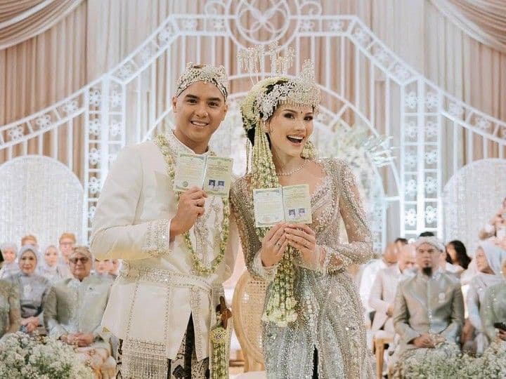 sah al ghazali dan alyssa daguise resmi menikah