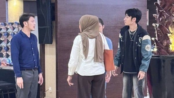 dimas anggara gampar kiesha alvaro saat selesai shooting adegan