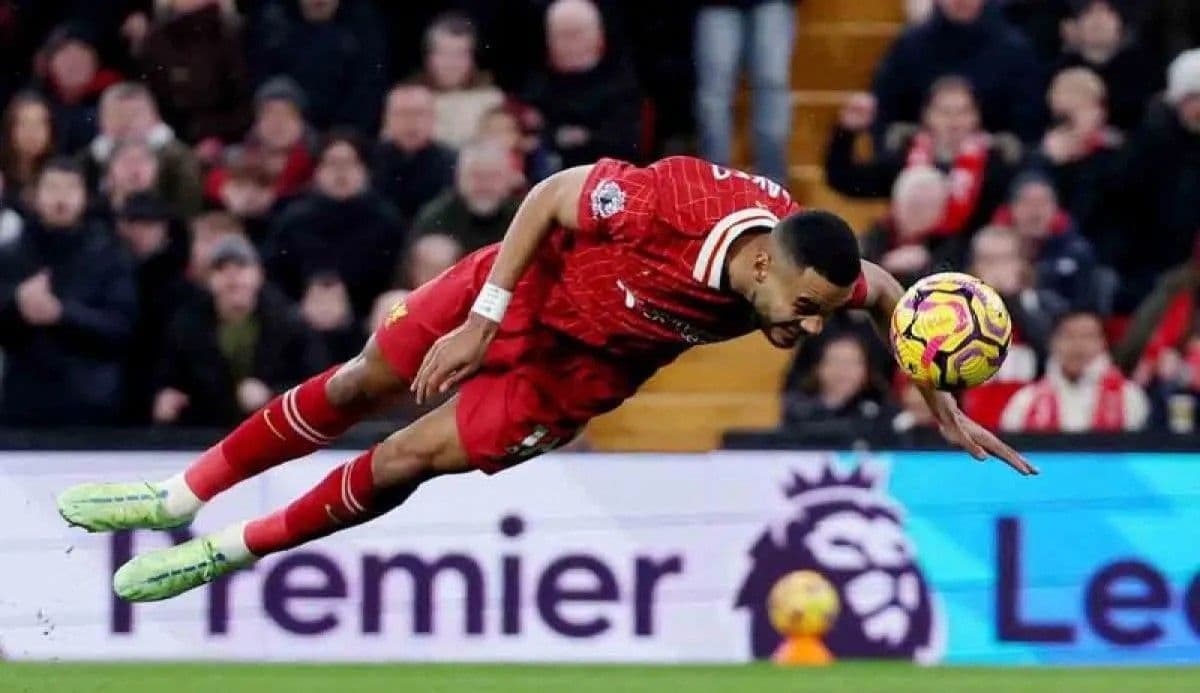 Sembilan gol warnai kemenangan Liverpool atas Tottenham